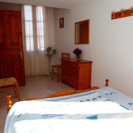 度假居 Yorgos Chalki Town