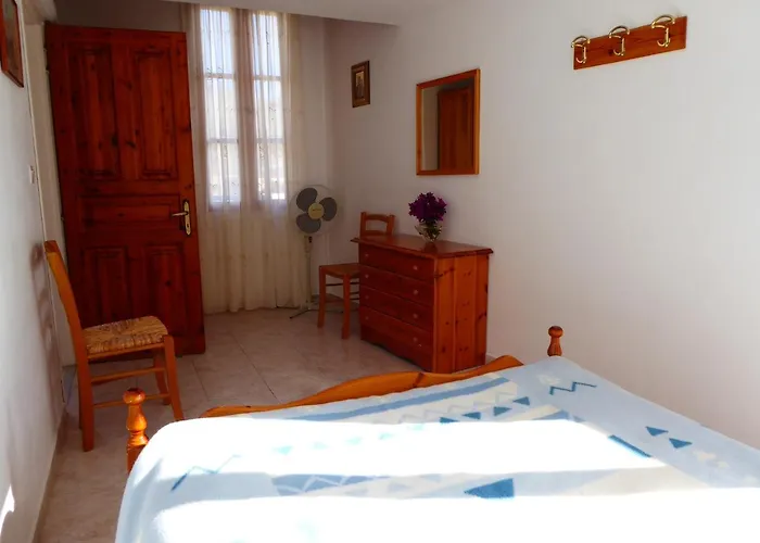 بيت للعطل Yorgos Chalki Town